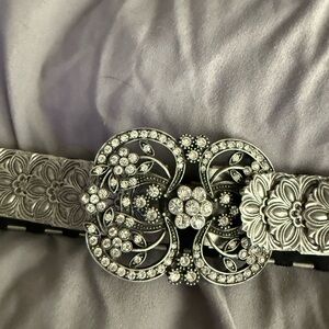 Elegant Silver Rhinestone Belt